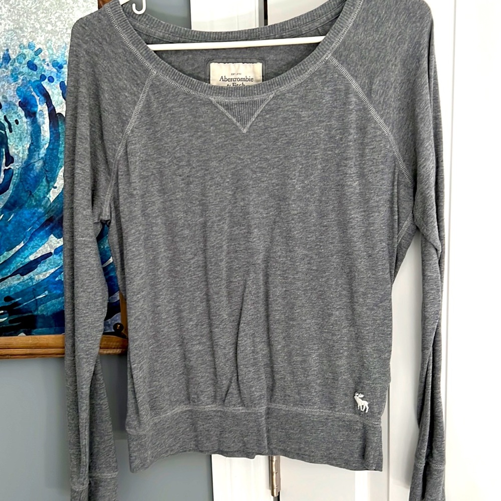 Long sleeve top
